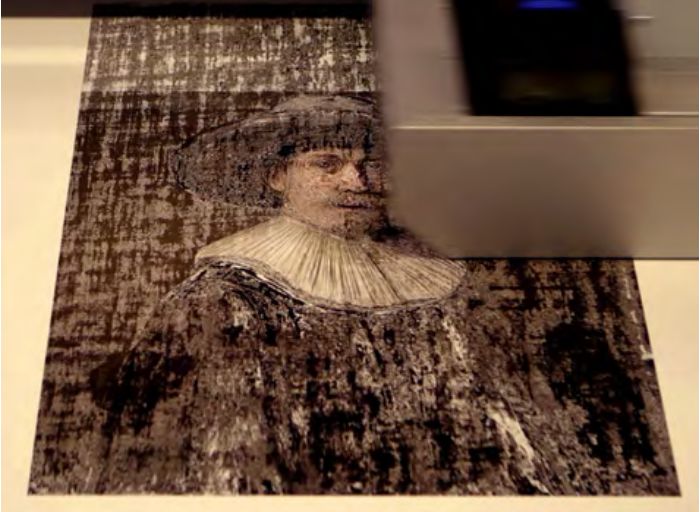 1561438a.jpg