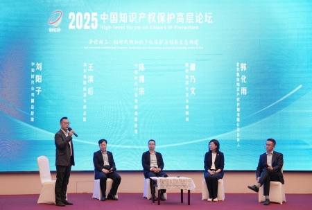 1649008a.jpg