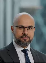 Photo of Iskander  Fernandez