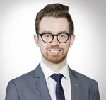Photo of Andrew Honey