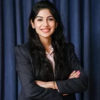 Ruchi Saxena Photo