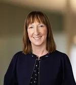 Emma Baker Photo