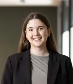 Photo of Samantha Hill