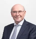 Douglas McMillan Photo